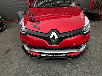 preparateur renault sport à Moutiers-les-Mauxfaits près de La Roche-sur-Yon en Vendée 85